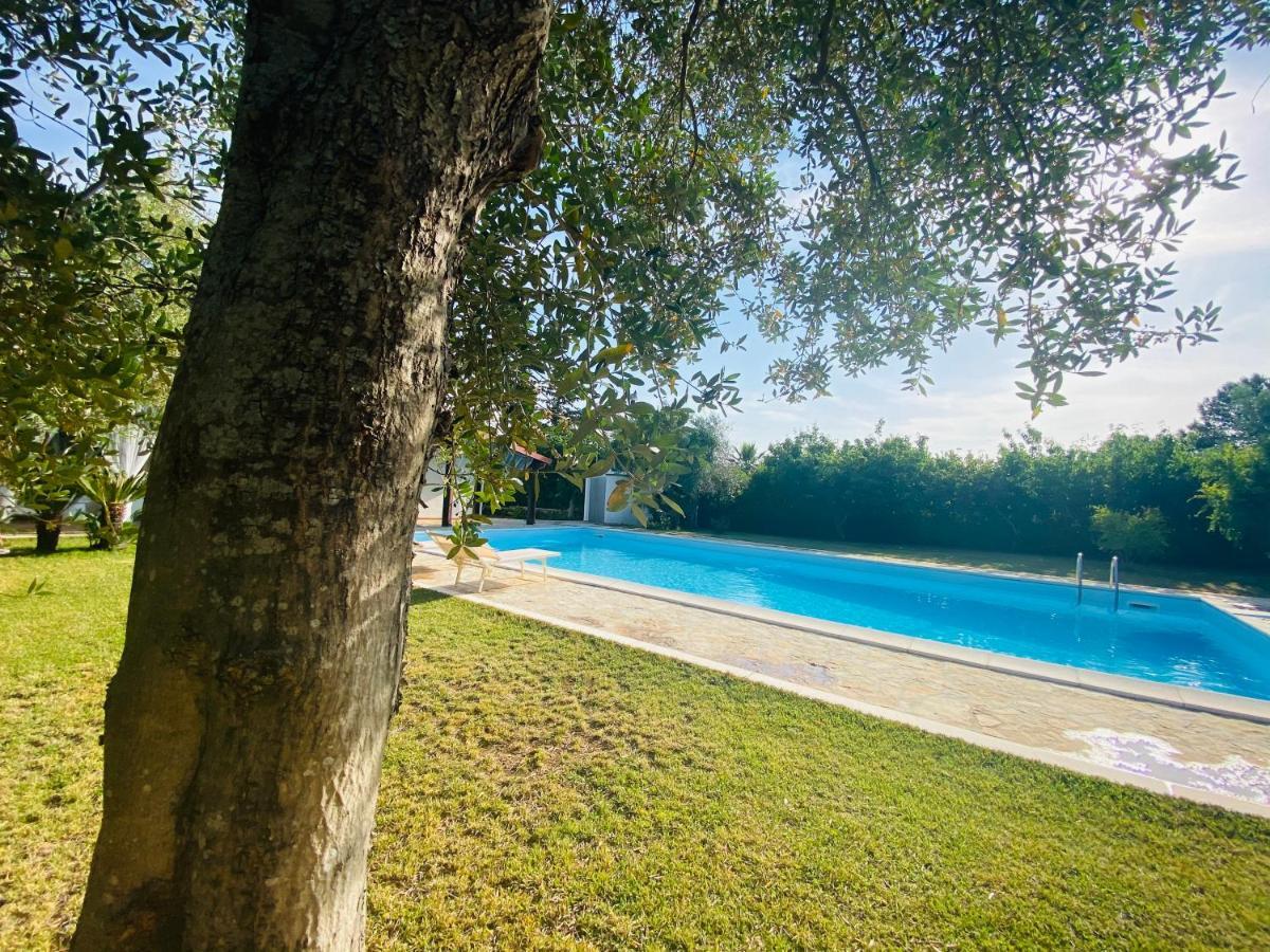 Villa Anita San Michele Salentino Exteriér fotografie